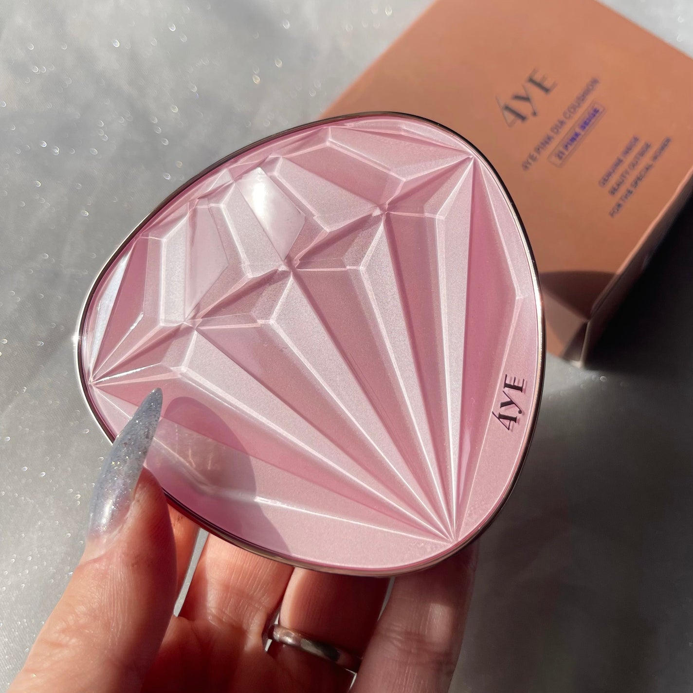 ピンクダイヤクッション/4YE/クッションファンデーションを使ったクチコミ(7枚目)