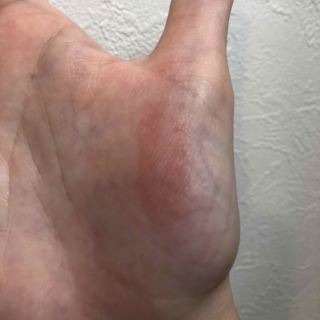 ラスティンググロスリップ/CEZANNE/口紅を使ったクチコミ(3枚目)