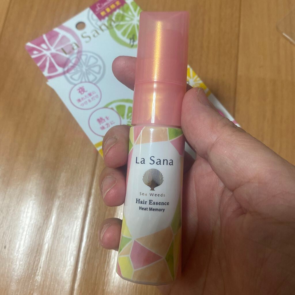 ラサーナ 海藻 ヘア エッセンス ヒートメモリー ピンクグレープフルーツの香り/ラサーナ/ヘアオイルを使ったクチコミ(2枚目)