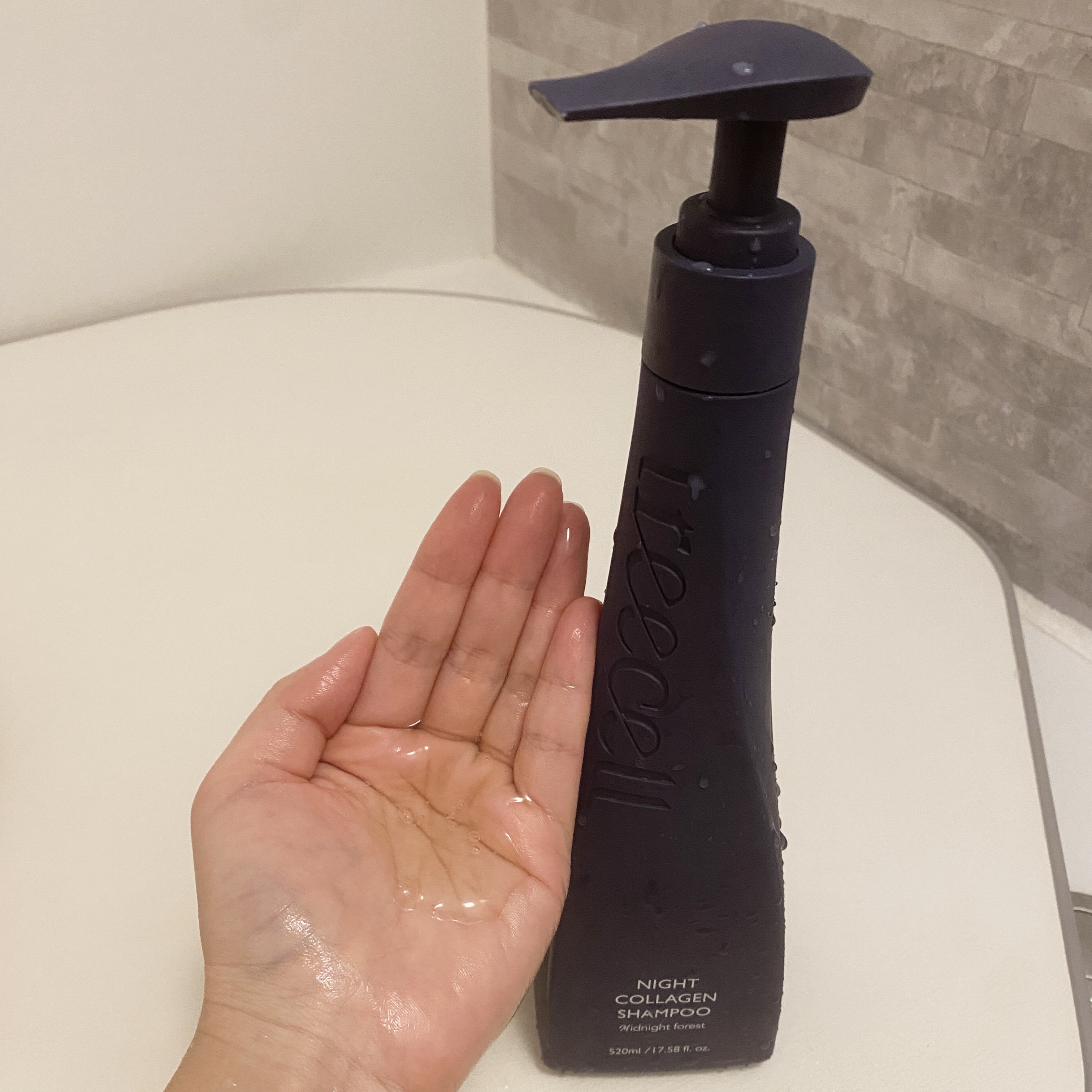 ナイトコラーゲンシャンプーミッドナイトフォレスト/treecell/市販シャンプーを使ったクチコミ（1枚目）