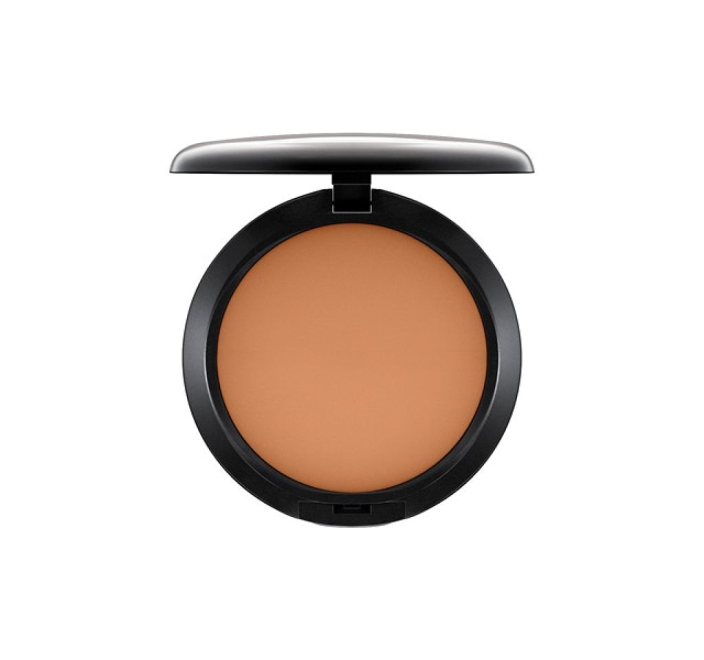 スタジオ パーフェクト SPF 15 モイスチャー ファンデーション NC42