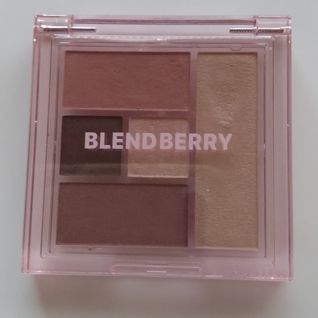 ブレンドベリー オールユーニード クリエイション 101 スターライトブレス(限定色)/BLEND BERRY/マルチパレットを使ったクチコミ（1枚目）