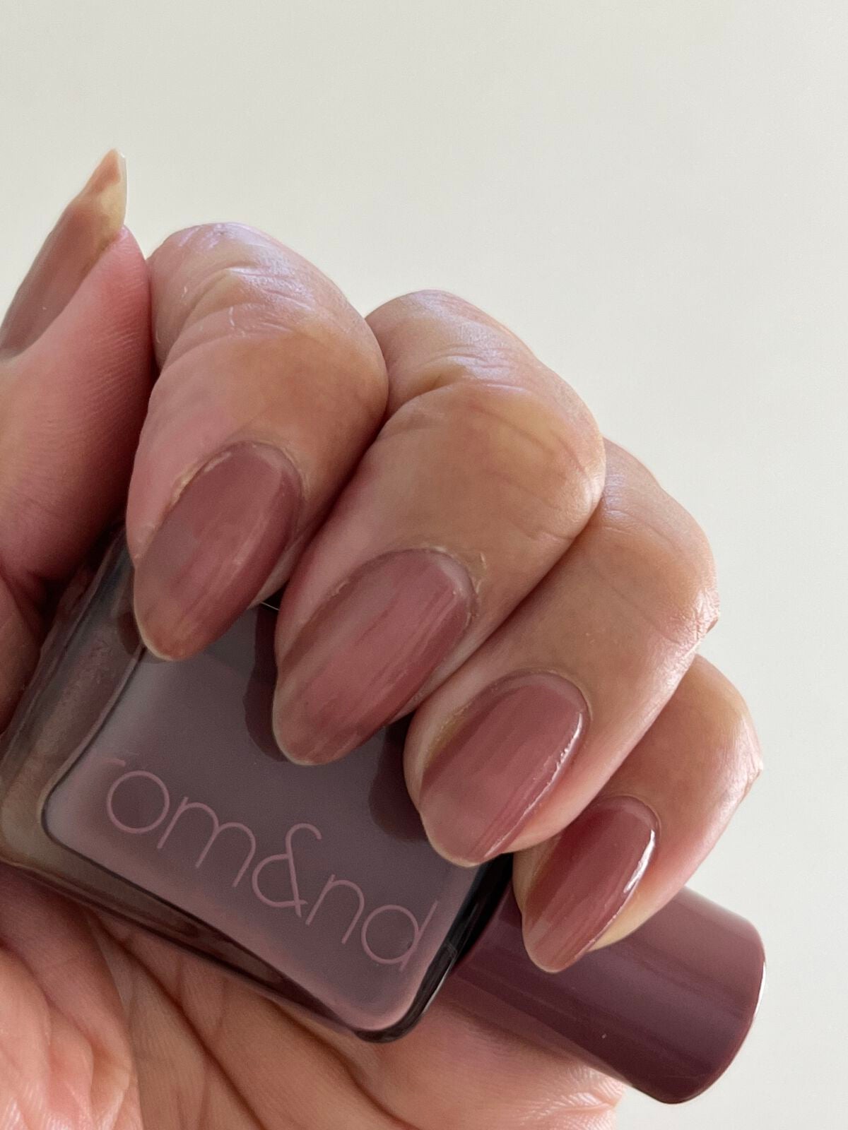 ムードペブルネイル/rom&nd/マニキュアを使ったクチコミ(2枚目)
