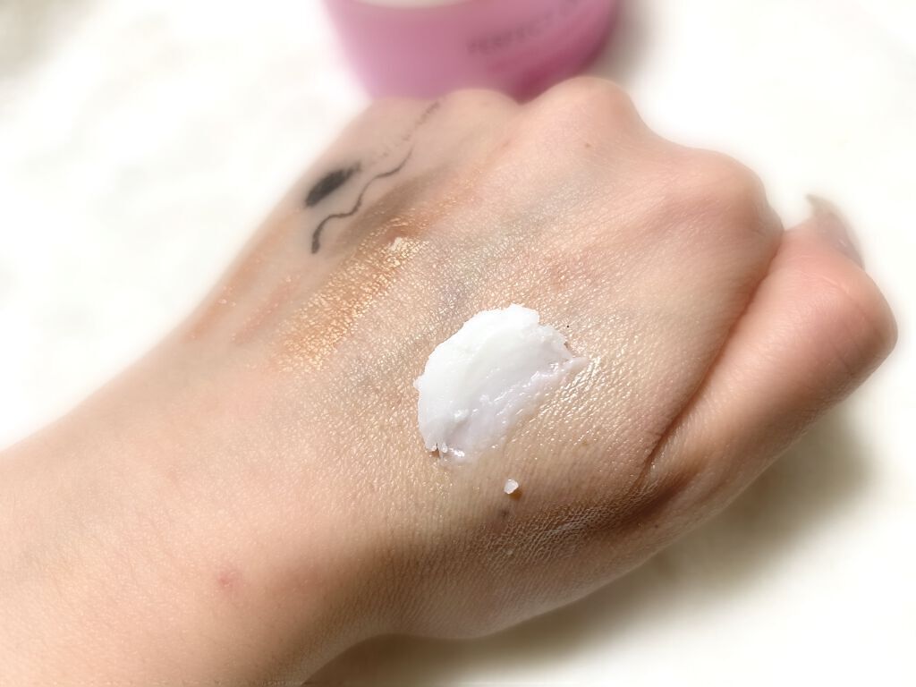 パーフェクトワンフォーカス スムースクレンジングバーム ピュア/PERFECT ONE FOCUS/クレンジングバームを使ったクチコミ(3枚目)