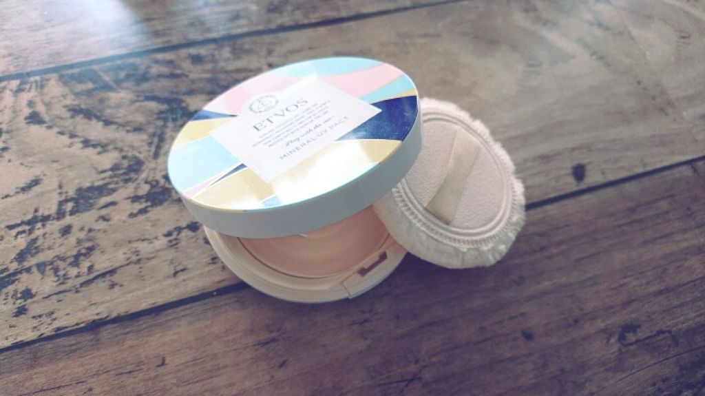 ミネラルUVパクト/エトヴォス/プレストパウダーを使ったクチコミ（1枚目）