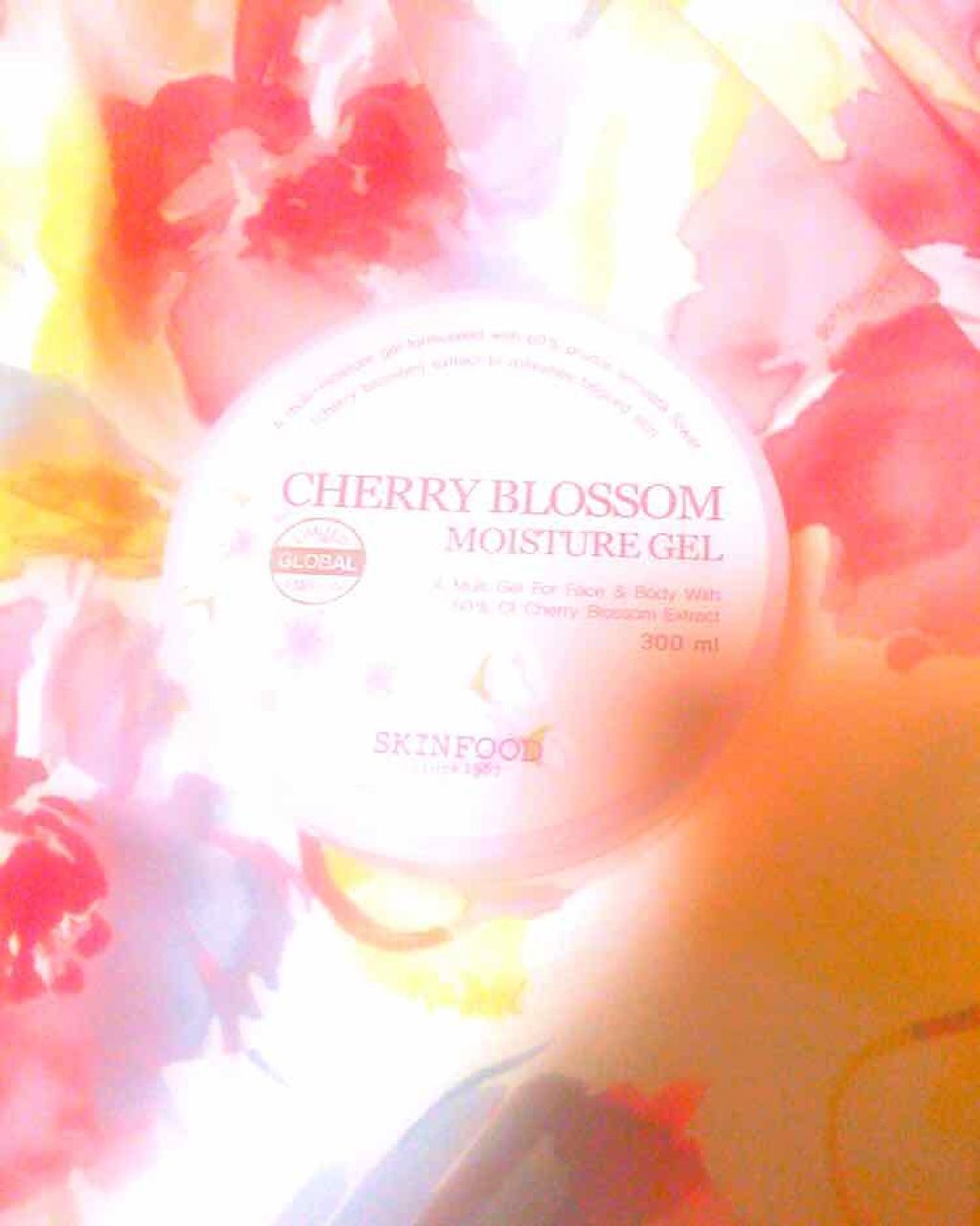 チェリーブロッサムモイスチャージェル/SKINFOOD/ボディローションを使ったクチコミ(1枚目)