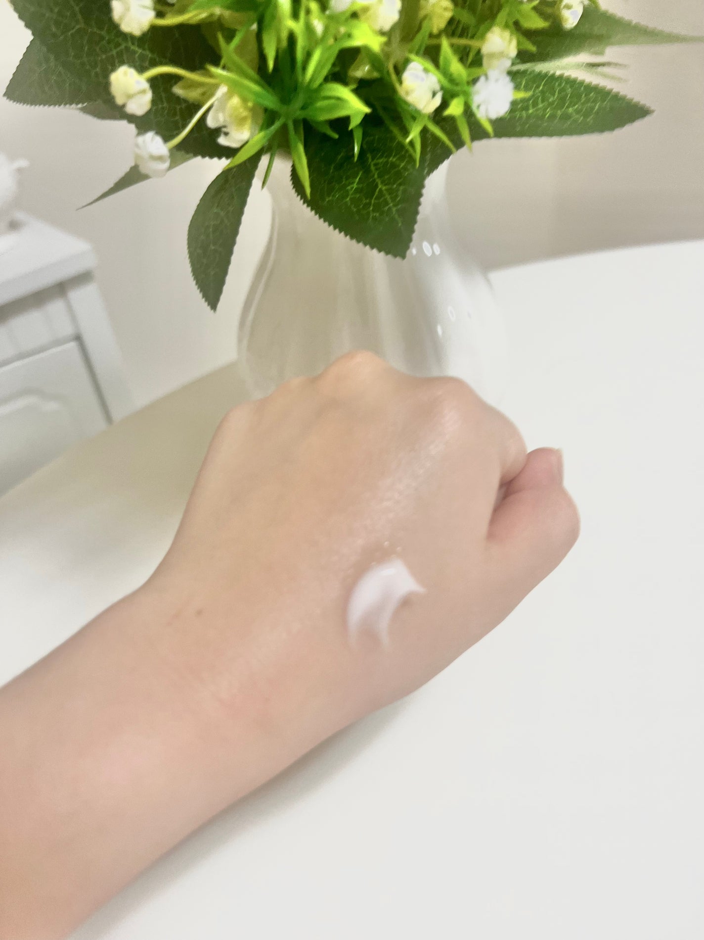 WRバウンスコアクリーム/KAHI/フェイスクリームを使ったクチコミ(2枚目)