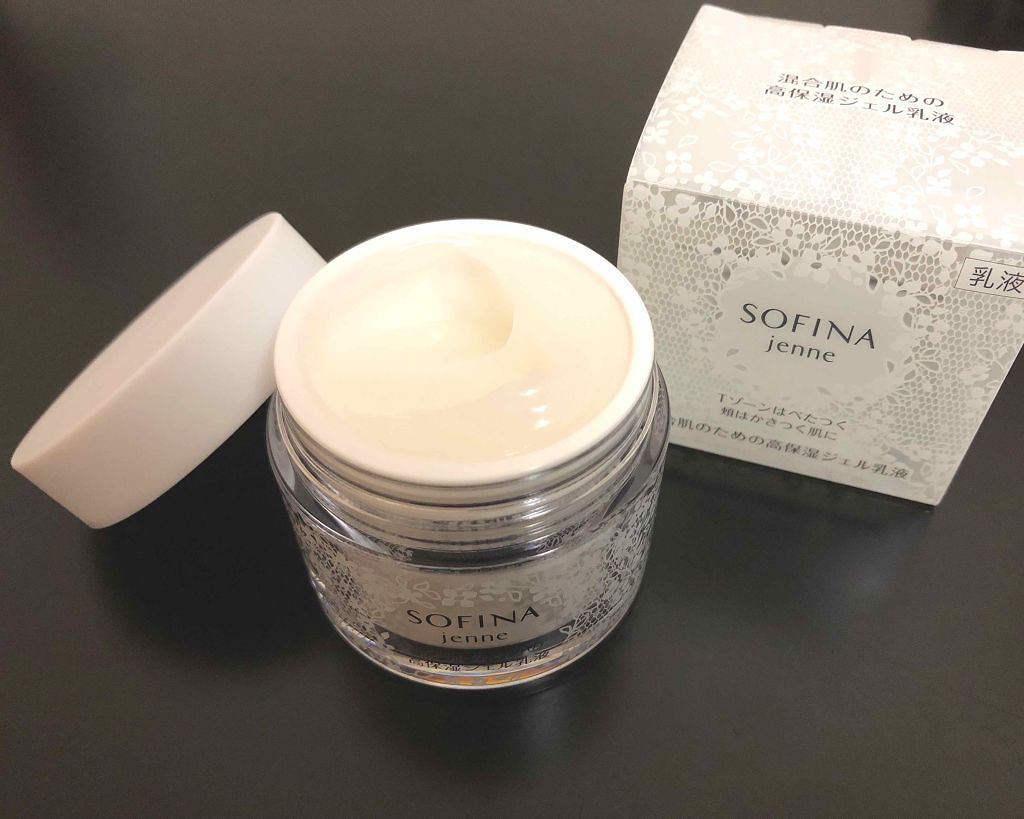 æ··åèã®ããã®é«ä¿æ¹¿ãžã§ã«ä¹³æ¶²/ãœãã£ãŒã ãžã§ã³ã/乳液ã䜿ã£ãã¯ãã³ãïŒ1æç®ïŒ