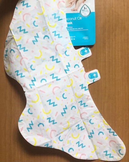 シルキーココナッツオイルフットマスク /MADFORCOS/レッグ・フットケアを使ったクチコミ(5枚目)