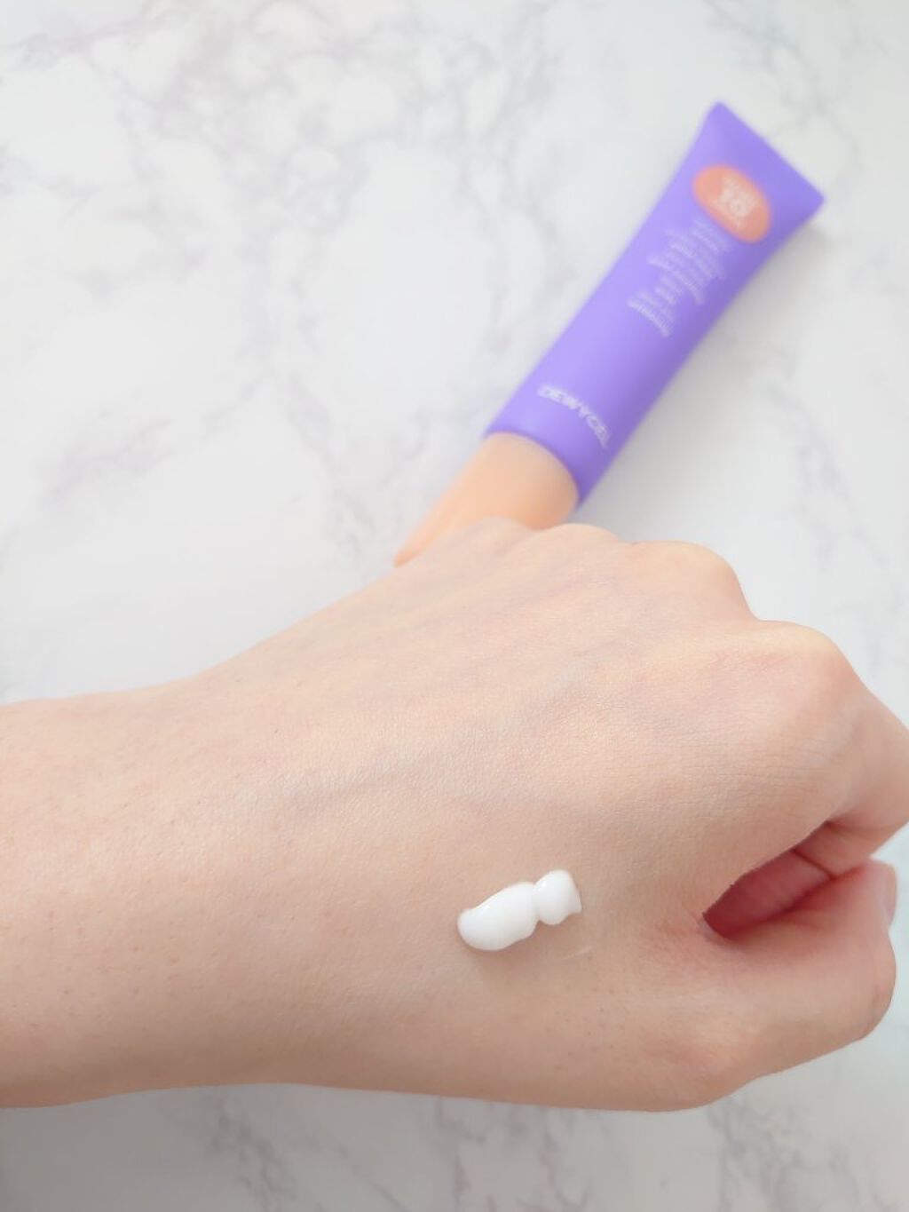 ポアーテンクリーム/DEWYCEL/化粧下地を使ったクチコミ（2枚目）