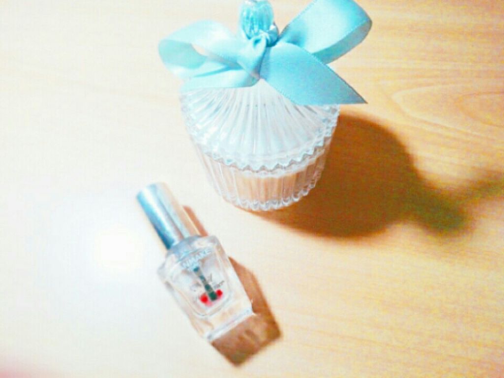 カラフルネイルズ/キャンメイク/マニキュアを使ったクチコミ（1枚目）