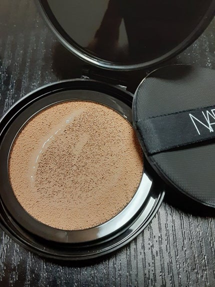 ナチュラルラディアント ロングウェア クッションファンデーション/NARS/クッションファンデーションを使ったクチコミ(3枚目)