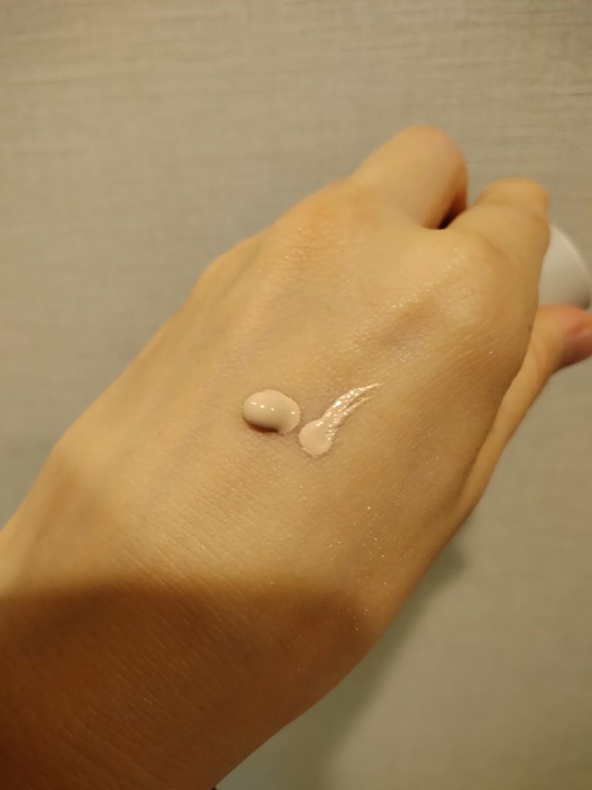 スキントリートメント ファンデーション/ナチュラグラッセ/リキッドファンデーションを使ったクチコミ(3枚目)