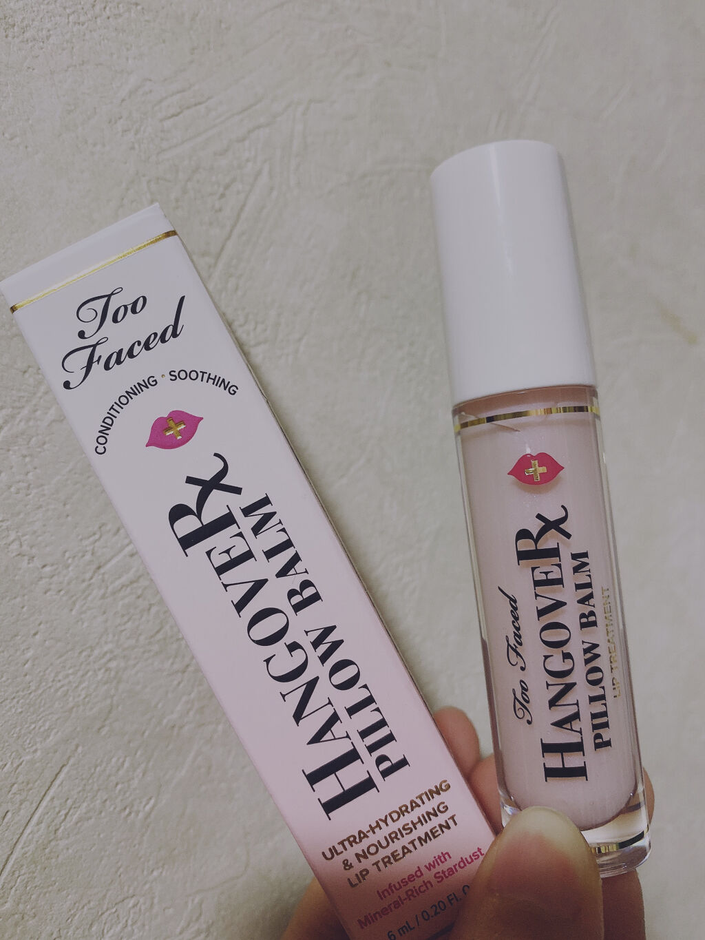 ～トゥー フェイスド ハングオーバー～ ピロー バーム リップ トリートメント/Too Faced/リップ美容液を使ったクチコミ（1枚目）