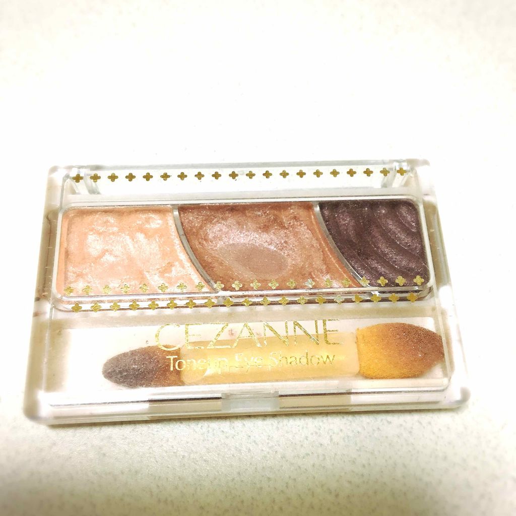 トーンアップアイシャドウ/CEZANNE/アイシャドウパレットを使ったクチコミ（1枚目）