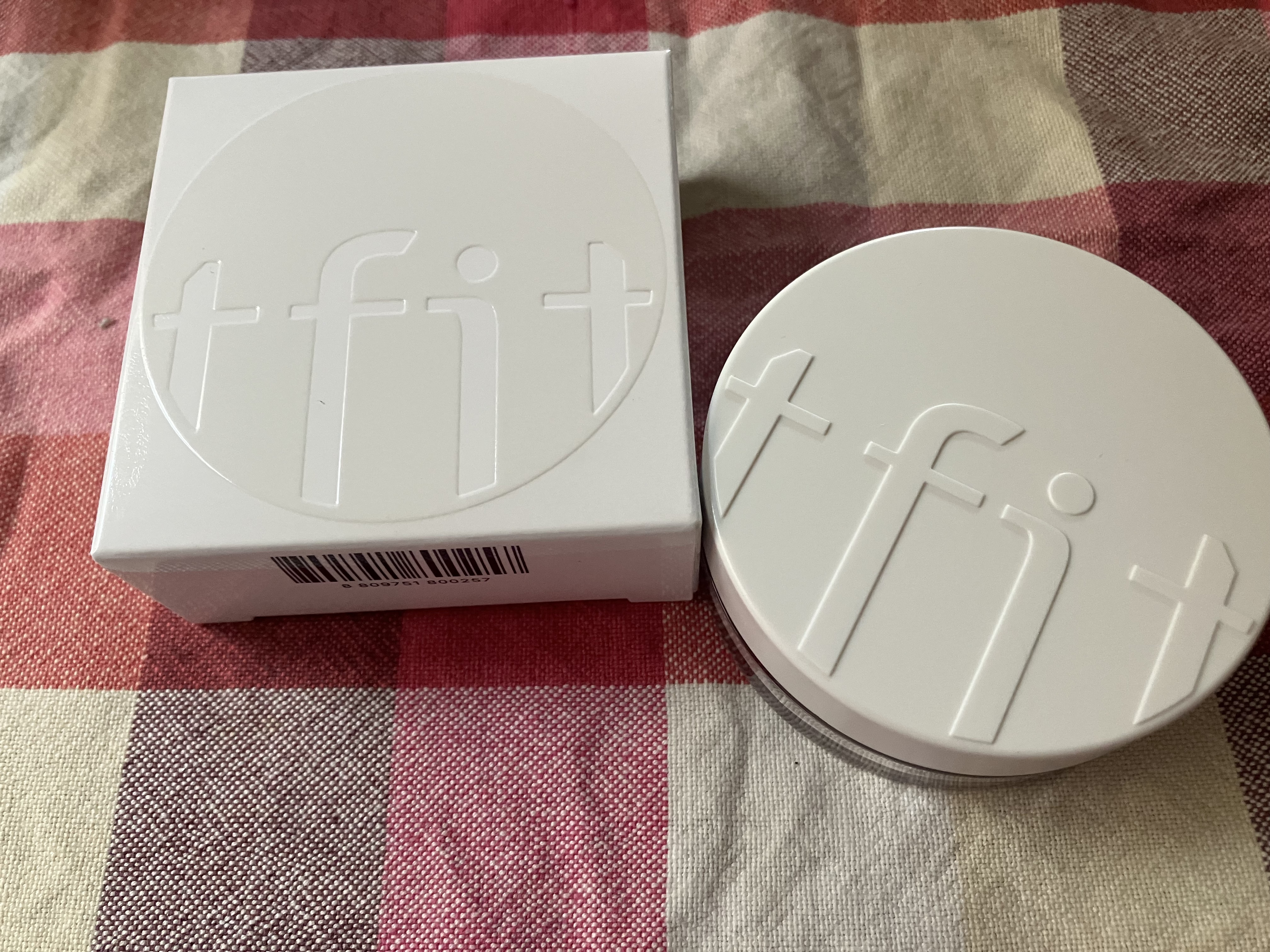 トランスルーセントセットフィニッシングパウダー/TFIT/ルースパウダーを使ったクチコミ（2枚目）