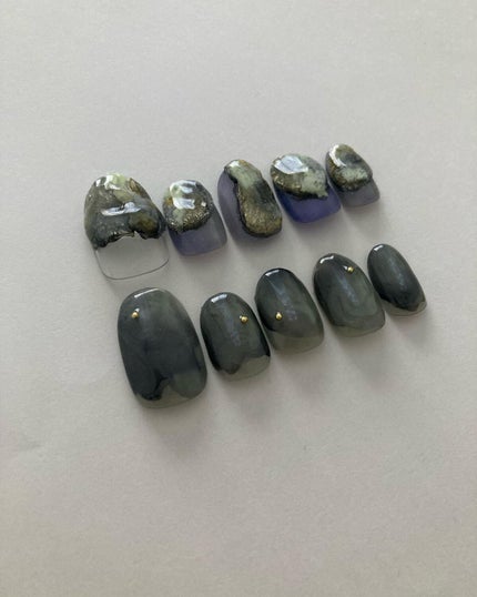 OROR on LIPS 「光に当てて、凸凹やうるうる感が鮮明になりますね。  ⃜⃜⃜⃜⃜..」(1枚目)