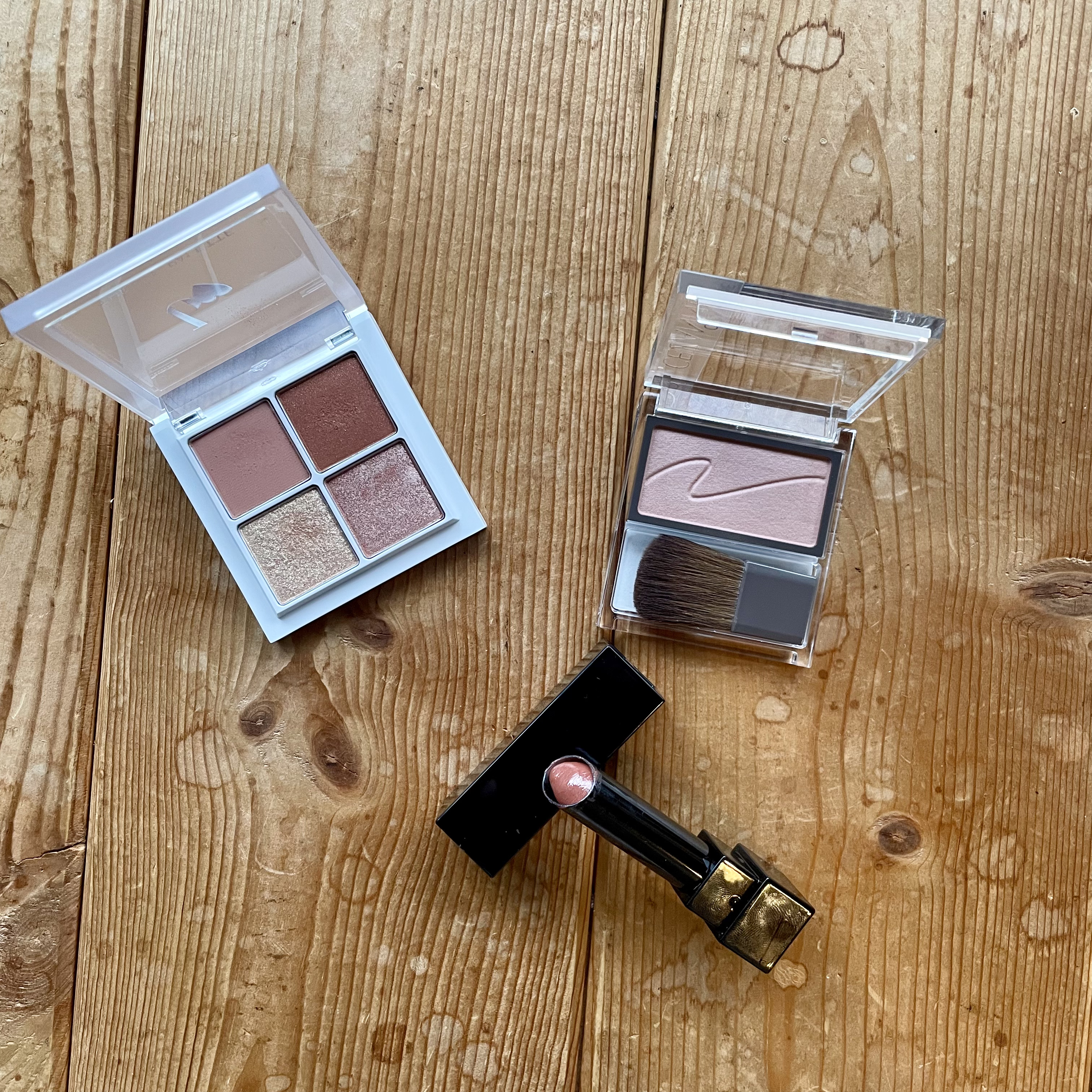 THE アイパレR/b idol/アイシャドウパレットを使ったクチコミ（1枚目）