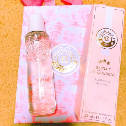 ロジェ・ガレ エクストレド コロン チュベローズ へドニーのクチコミ「ロジェ・ガレ
エクストレド コロン チュベローズ へドニー30ml フランス製
ユリを主とし.....」(1枚目)