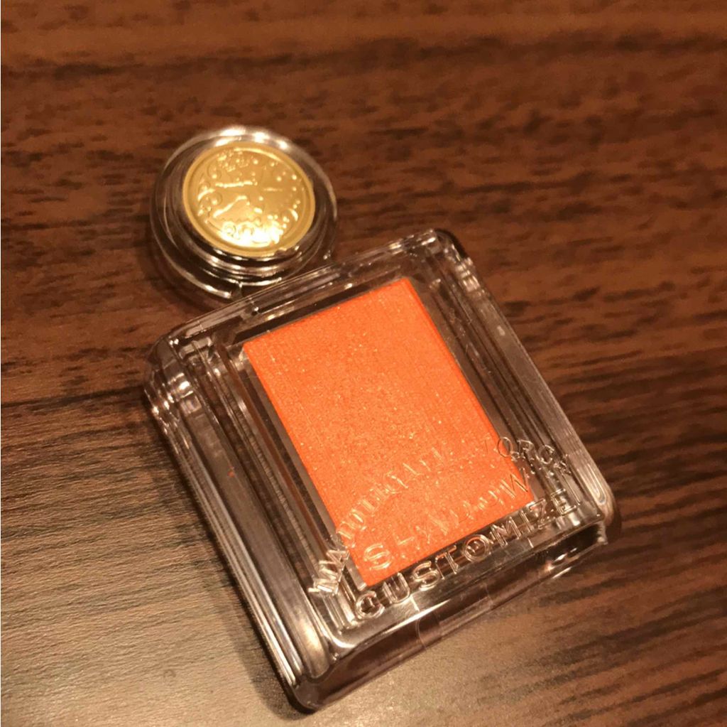 シャドーカスタマイズ/MAJOLICA MAJORCA/単色アイシャドウを使ったクチコミ(1枚目)