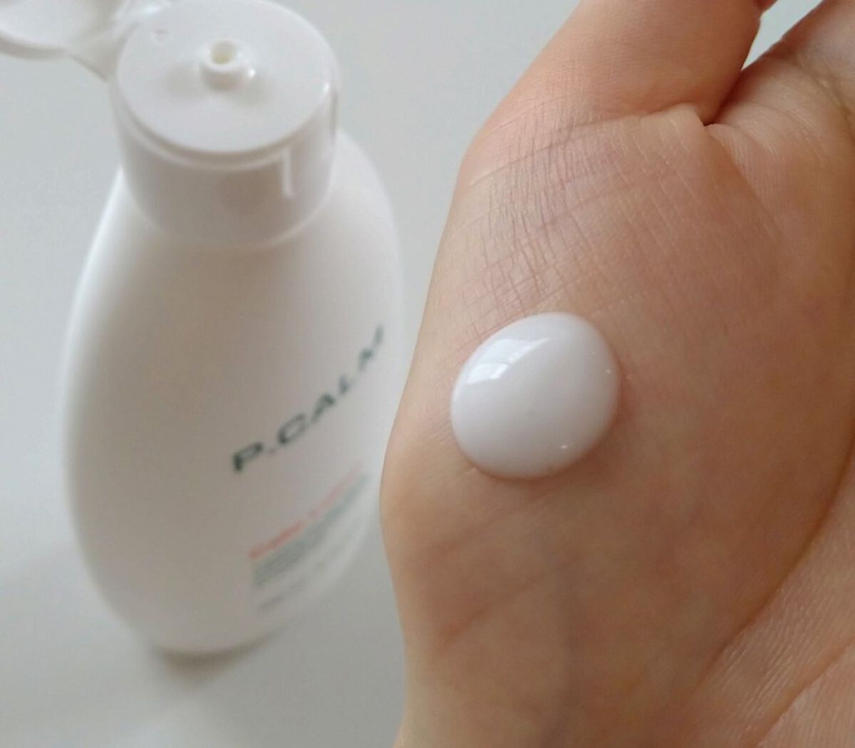 P.CALM 1DAY BATECA SPOT PATCHのクチコミ「P.CALM（ピカム）さまの
人気の3アイテムを、お試ししました♡

■バリアサイクルトナー（.....」（3枚目）