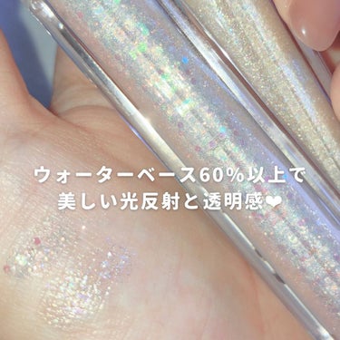 Flynn ライトキャッチャーリキッドグリッターのクチコミ「⌇ Flynn Lightcatcher Liquid Glitter 🌌
⁡
透明感たっぷり.....」（2枚目）