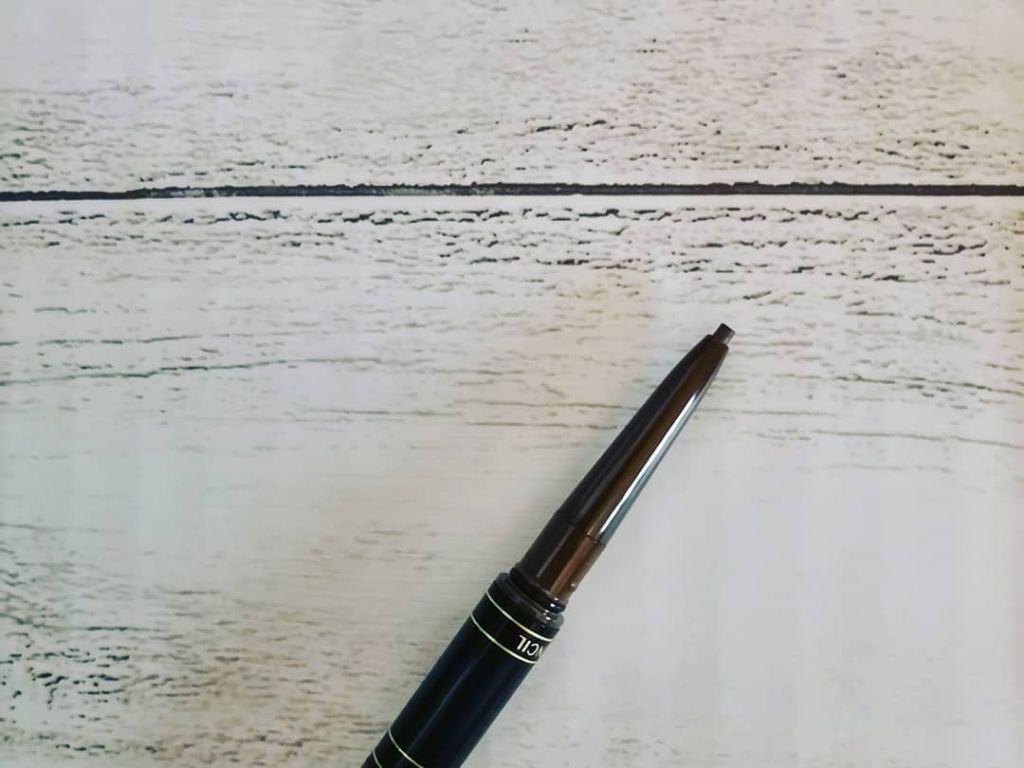 ラスティングスリーウェイアイブロウペンシルWP 02 ナチュラルブラウン/K-パレット/アイブロウペンシルを使ったクチコミ（1枚目）