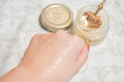 ボディスクラブ パチュリ・ラベンダー・バニラ/SABON/ボディスクラブを使ったクチコミ(4枚目)