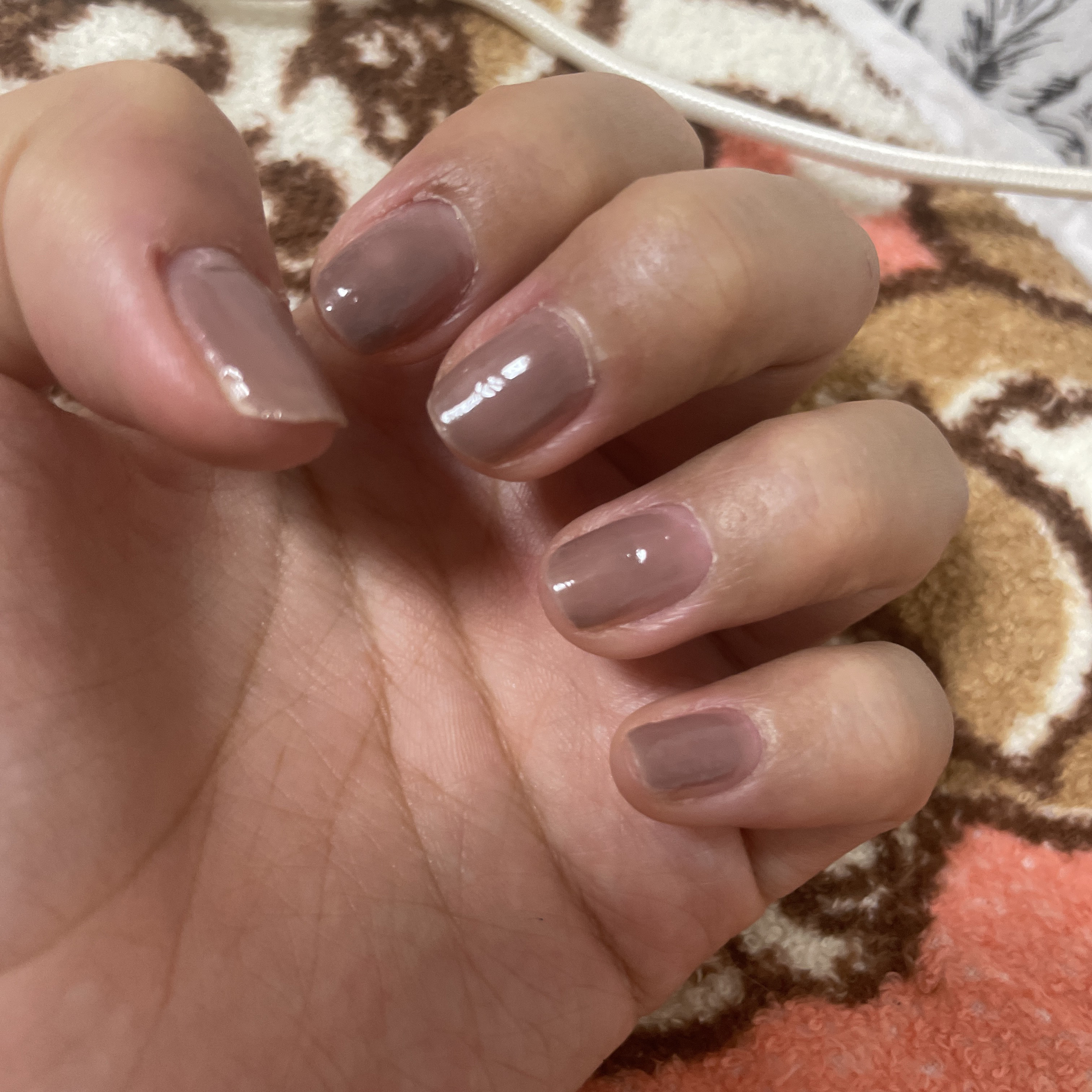 ムードペブルネイル 01 NU-PEBBLE（ヌーペブル）/rom&nd/マニキュアを使ったクチコミ（1枚目）