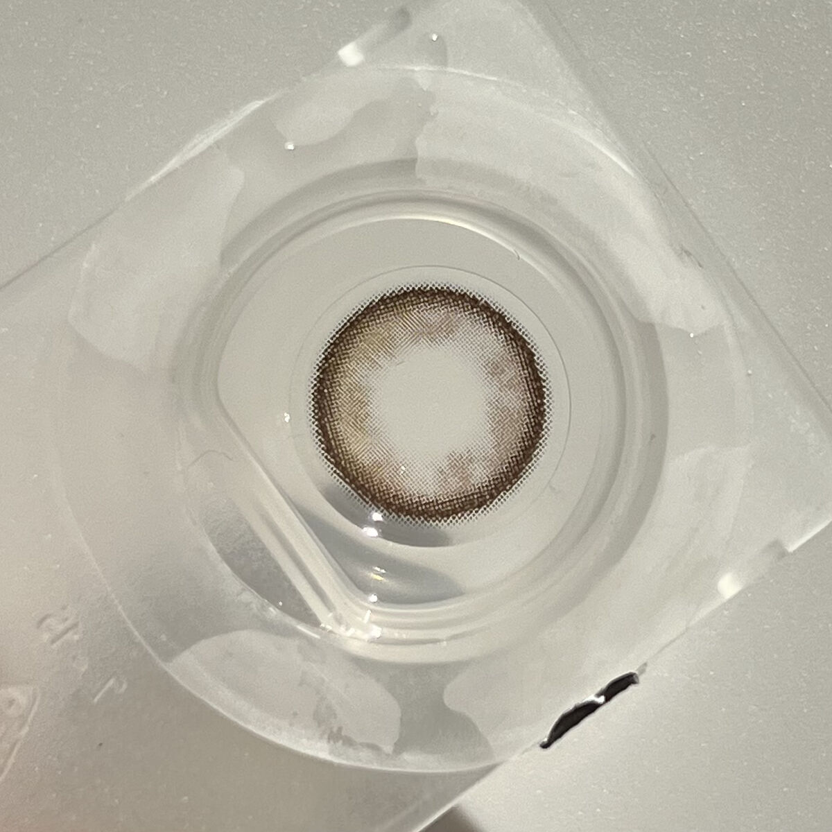 Secretive Kristen/Hapa kristin/カラーコンタクトレンズを使ったクチコミ（2枚目）