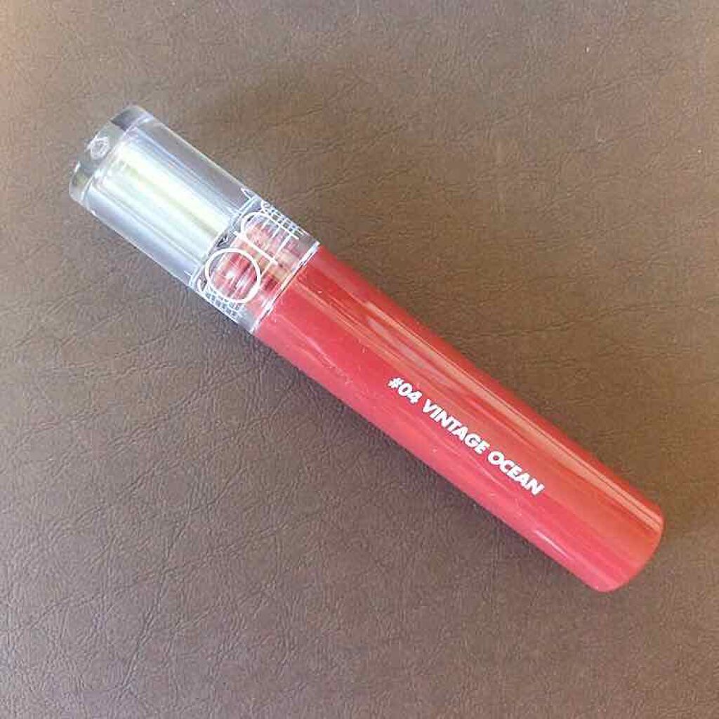 fabulous_glow_5qk on LIPS 「こちらも友人からの頂きもので韓国コスメ💄オレンジ寄りの赤で発色..」(1枚目)