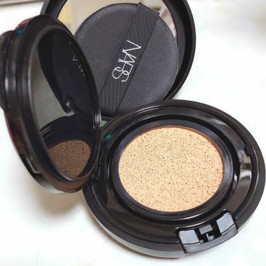 アクアティックグロー クッションコンパクト/NARS/クッションファンデーションを使ったクチコミ（2枚目）