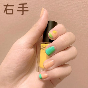 ネイルホリック Vivid color YE502/ネイルホリック/マニキュアを使ったクチコミ（2枚目）