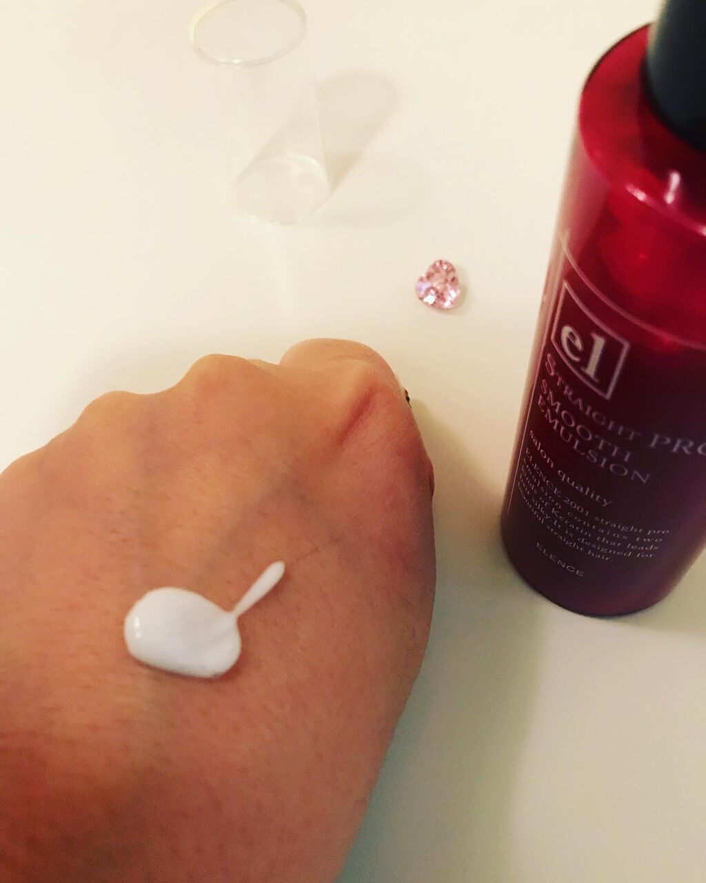 エレンス2001 ストレートPRO スムースエマルジョン/ELENCE(エレンス)/ヘアミルクを使ったクチコミ(2枚目)