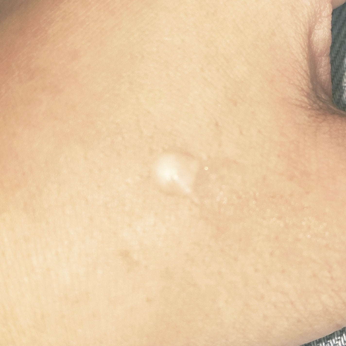 毛穴レスコンシーラー/CEZANNE/クリームコンシーラーを使ったクチコミ(2枚目)