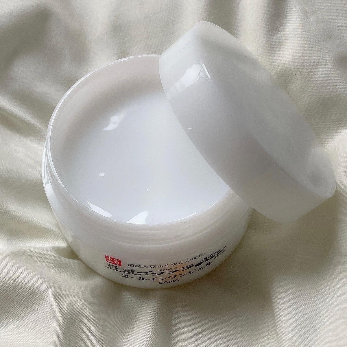 とろんと濃ジェル NC /なめらか本舗/オールインワン化粧品を使ったクチコミ（2枚目）