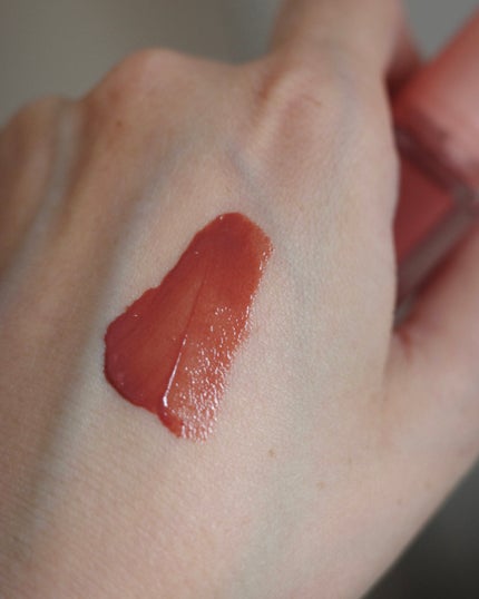 ジェリーイングヌードグロス 307 ココリング/Laka/リップグロスを使ったクチコミ(2枚目)