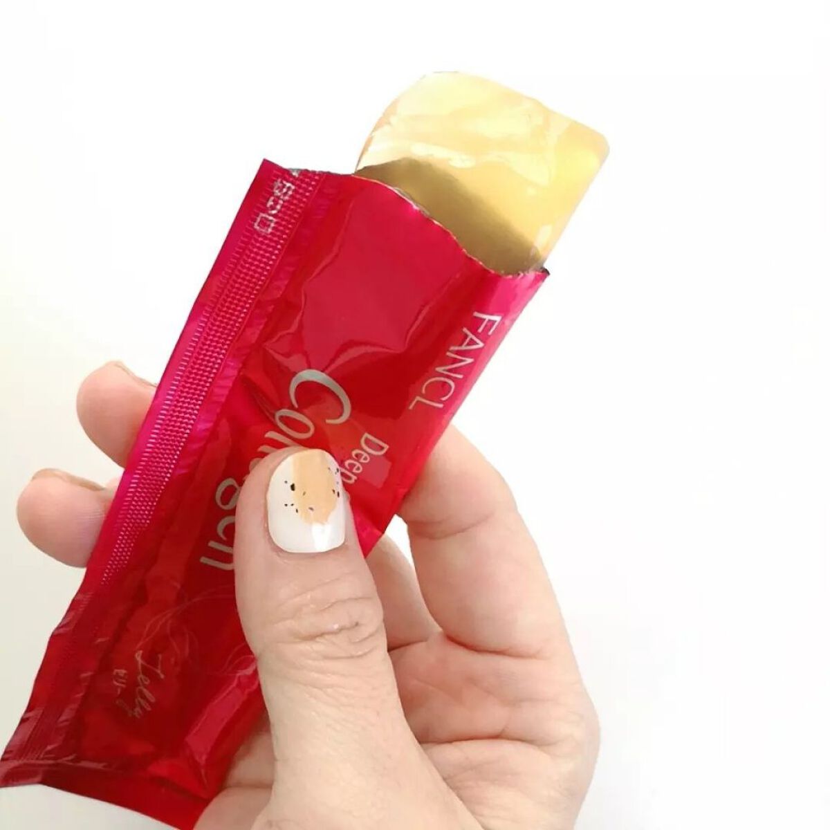 ディープチャージ コラーゲン スティックゼリー/ファンケル/美容サプリメントを使ったクチコミ(4枚目)