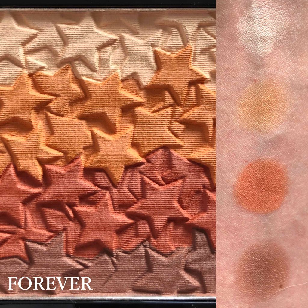 フロレット 星に願いシリーズ ブラッシュコンパクト/FLORTTE/単色アイシャドウを使ったクチコミ(2枚目)