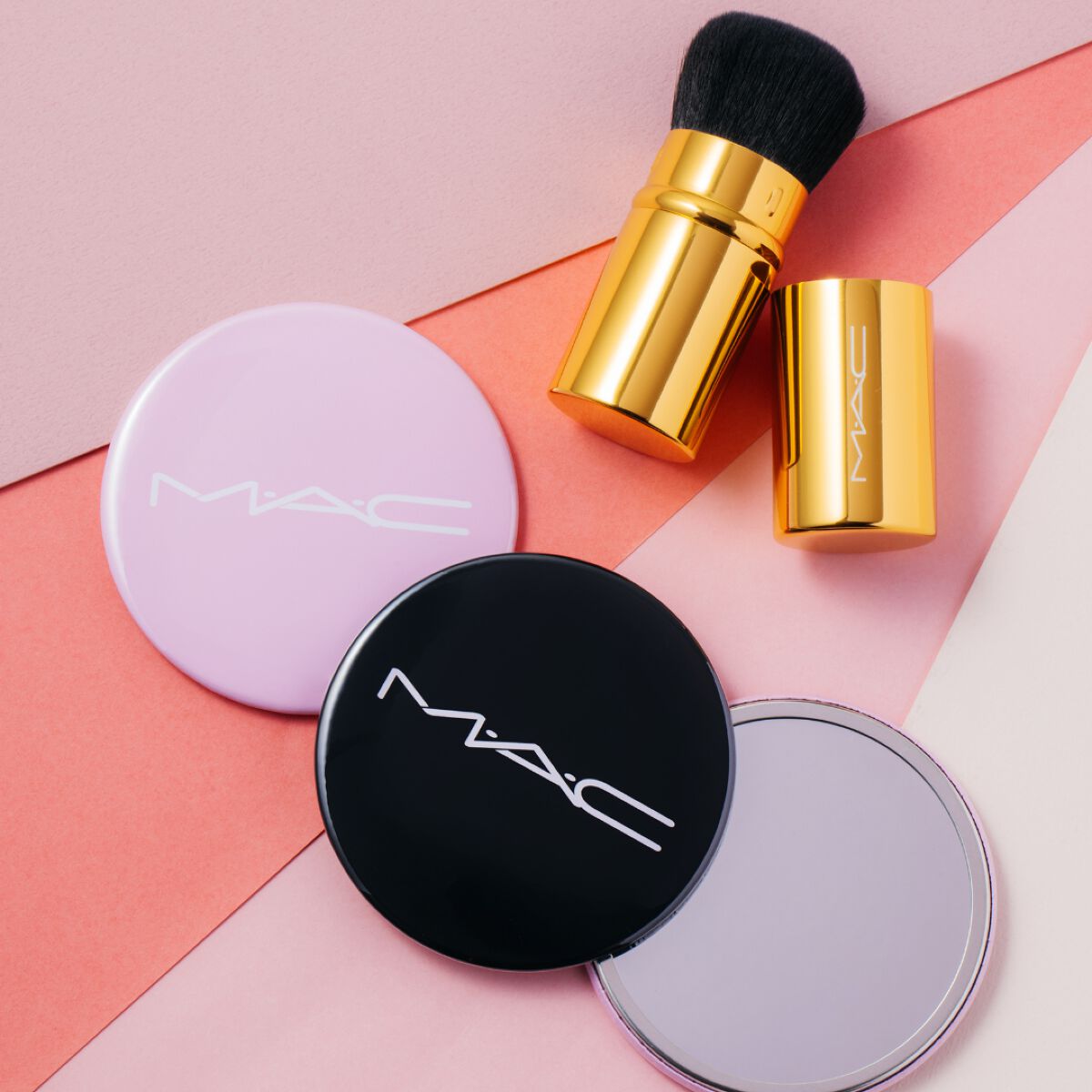 フィックス+ ステイ オーバー/M・A・C/ミスト状化粧水を使ったクチコミ(4枚目)