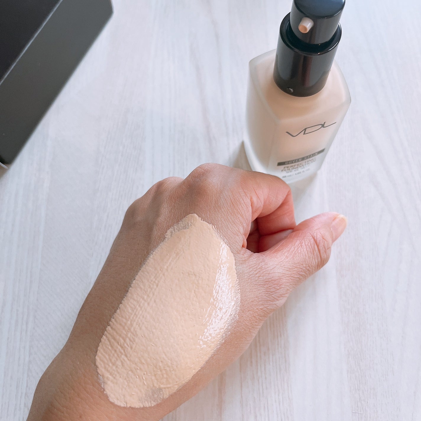 カバーステイン パーフェクティング ファンデーション/VDL/リキッドファンデーションを使ったクチコミ(4枚目)