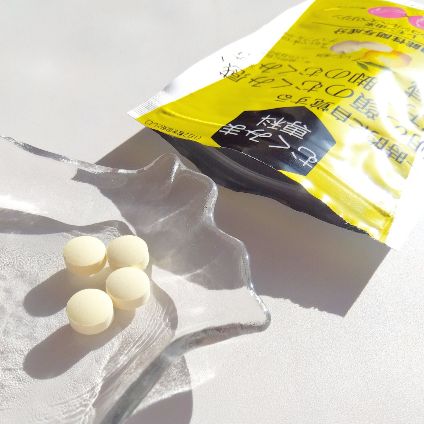 たみ →→フォロバ on LIPS 「#PR #むくみま専科 『むくみま専科』\顔のむくみ感×脚の..」(2枚目)