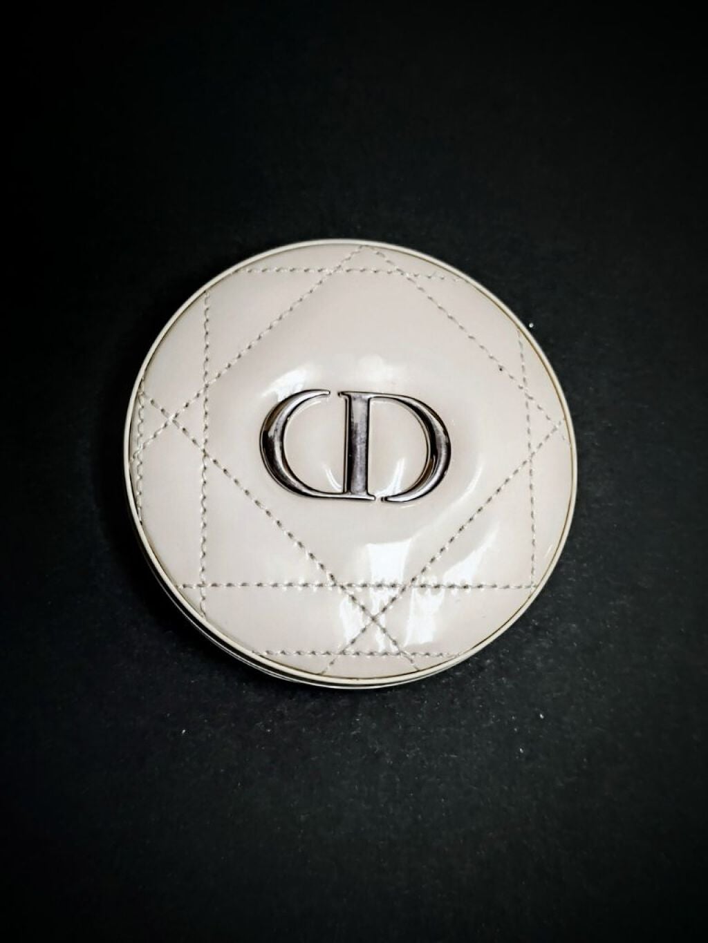 ディオールスキン フォーエヴァー クチュール ルミナイザー/Dior/プレストパウダーを使ったクチコミ(2枚目)