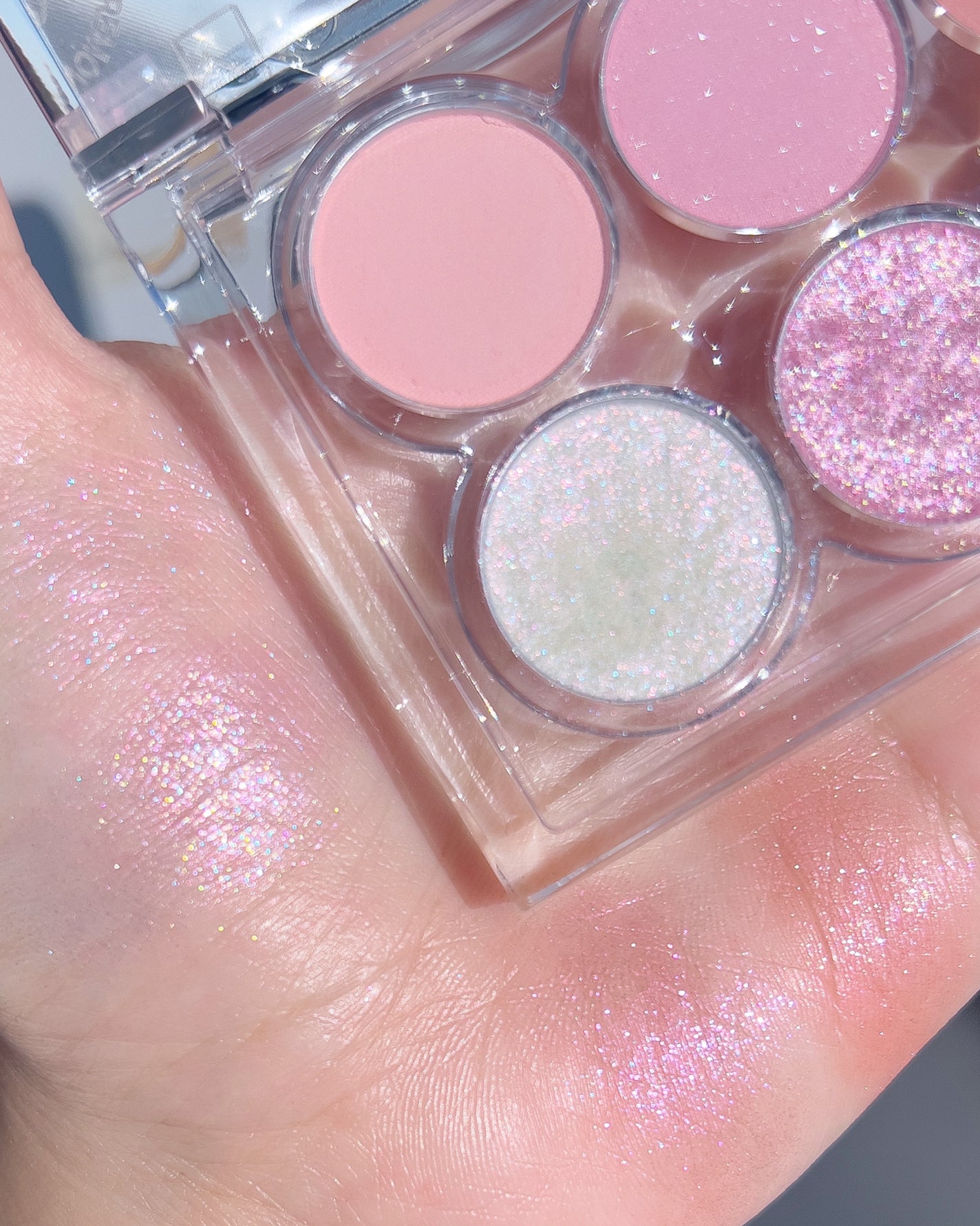 ライトオンアイズシャドウパレット/ルミル/アイシャドウパレットを使ったクチコミ(2枚目)