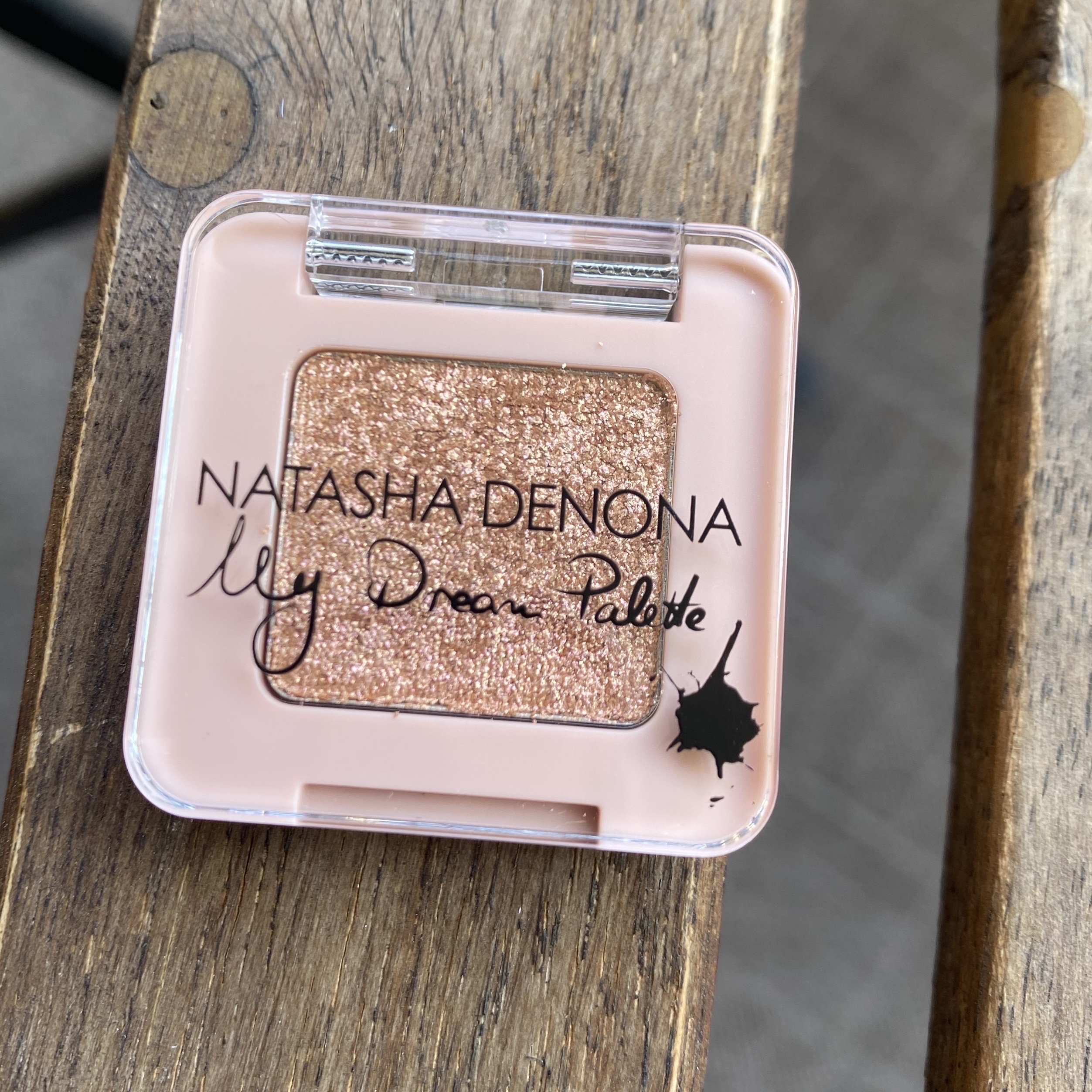  モノアイシャドウ/Natasha Denona/単色アイシャドウを使ったクチコミ（1枚目）