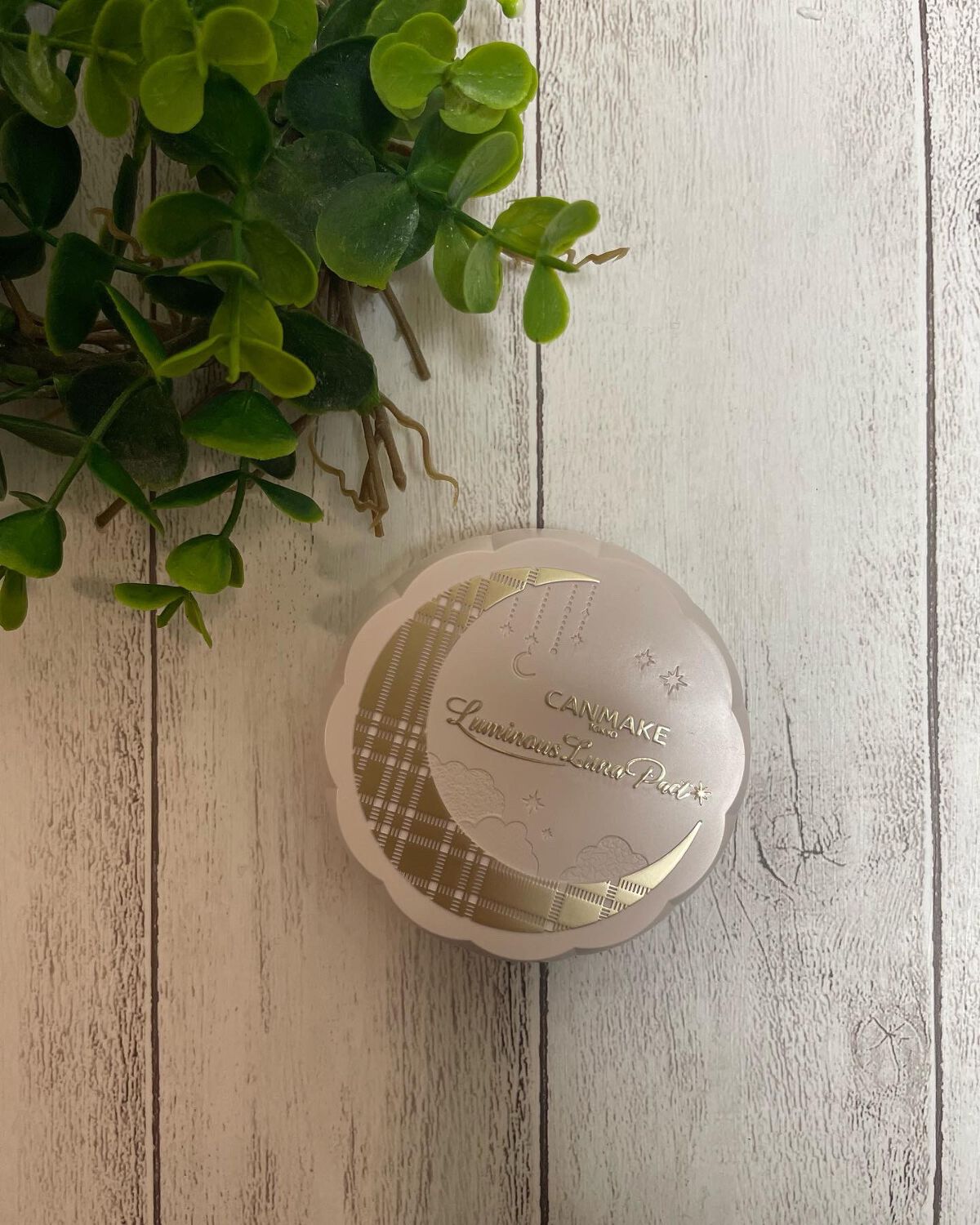 ルミナスルナパクト/キャンメイク/ファンデーションを使ったクチコミ(4枚目)