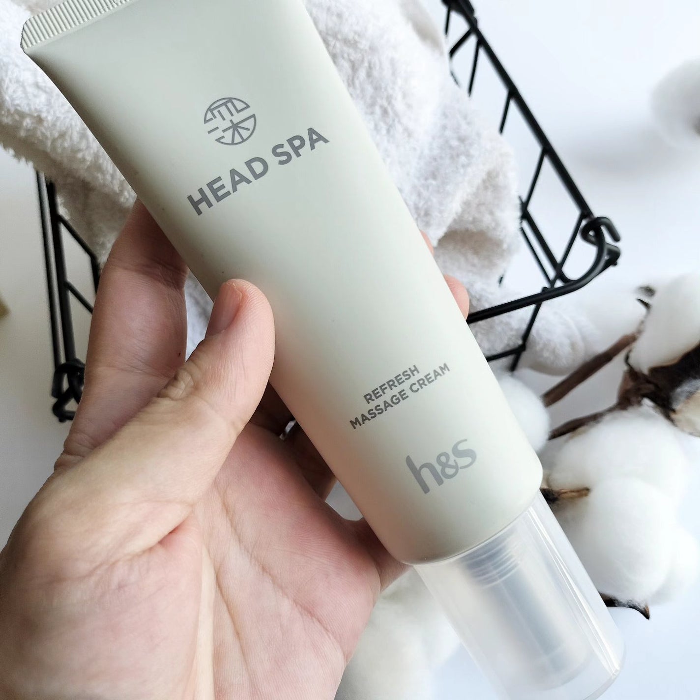 リフレッシュ マッサージクリーム/h&s/洗い流すヘアトリートメントを使ったクチコミ(2枚目)