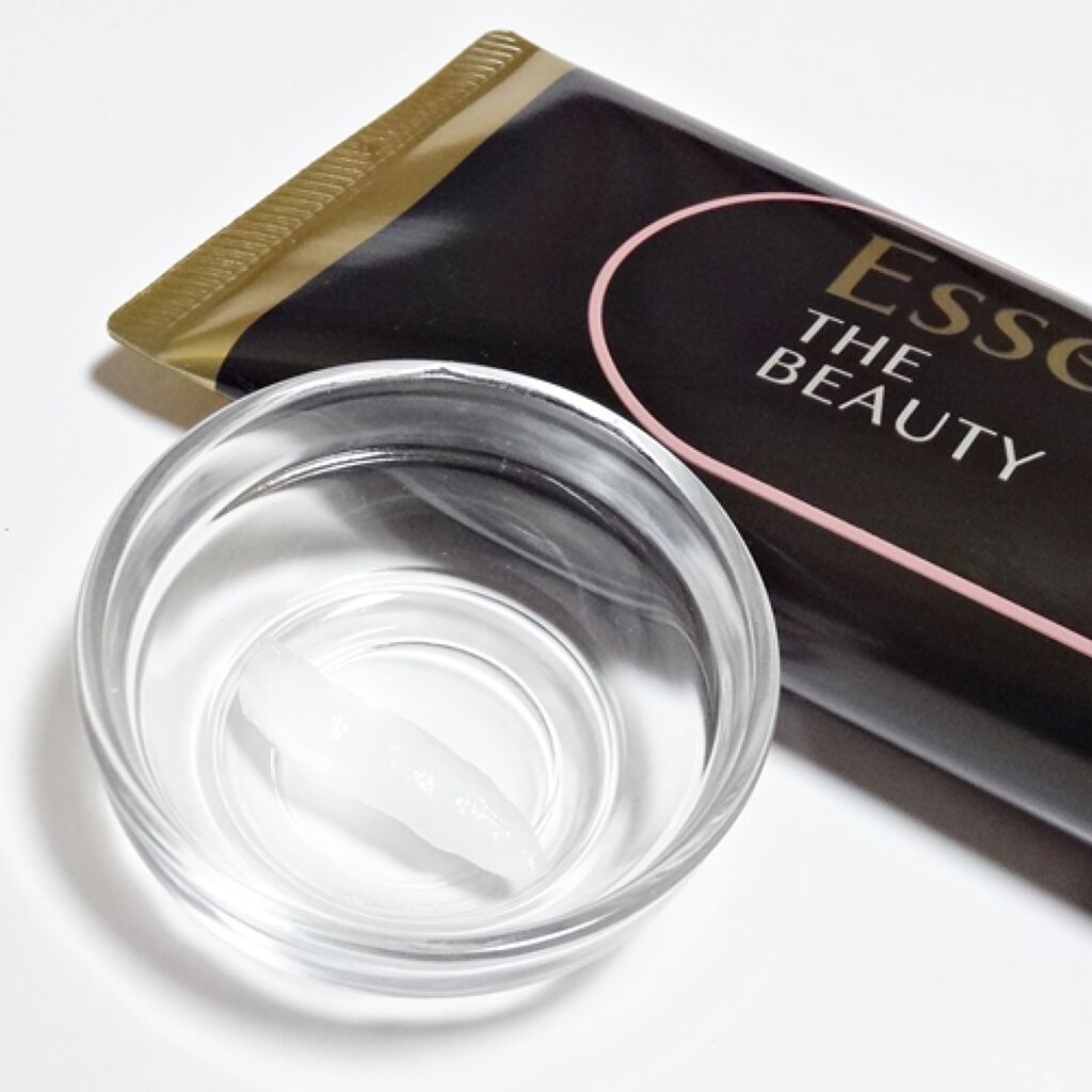 THE BEAUTY 髪のキメ美容プレミアムトリートメント<モイストリペアプレミアム>/エッセンシャル/洗い流すヘアトリートメントを使ったクチコミ(2枚目)