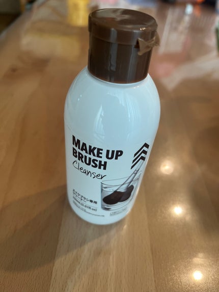 メイクブラシ専用クリーナー/DAISO/その他化粧小物を使ったクチコミ(1枚目)