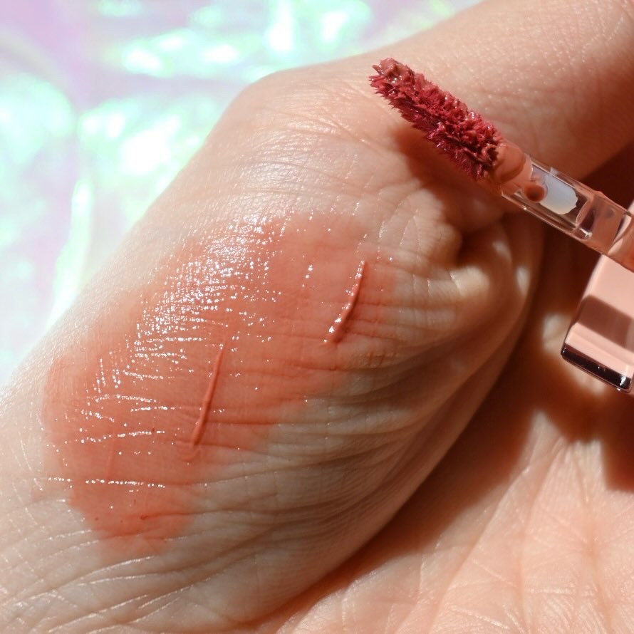 ロウグロウジェルティント/hince/リップティントを使ったクチコミ（3枚目）